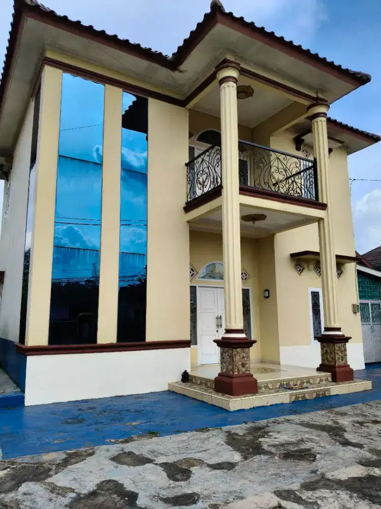 Dijual Rumah 2 lantai