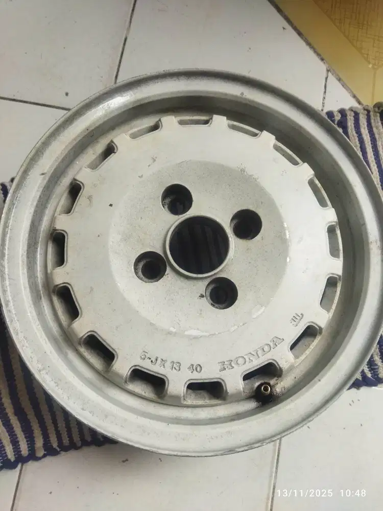 Velg OEM Honda Accord executive 83