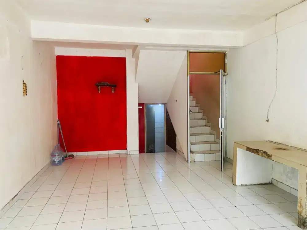 Ruko Strategis Di Jalan Utama Kota Lippo Cikarang