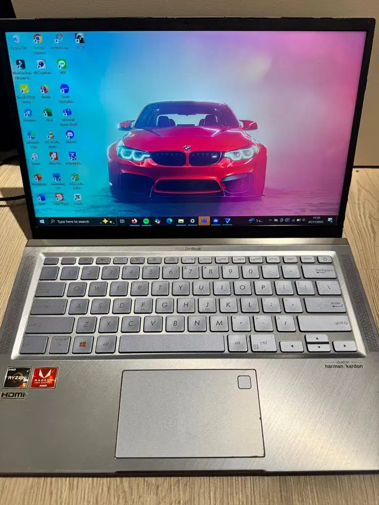 Laptop Zenbook um431 a slim/tipis