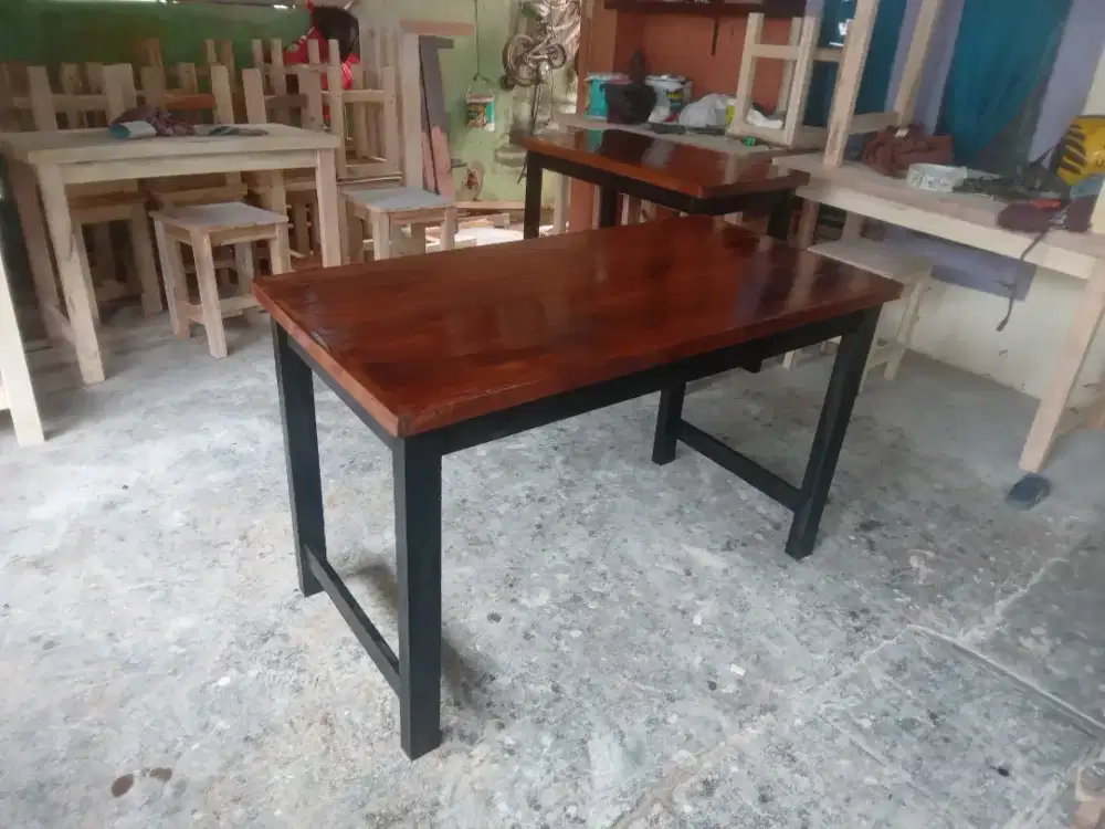 Meja  belajar komputer laptop, kursi meja makan warung resto dll