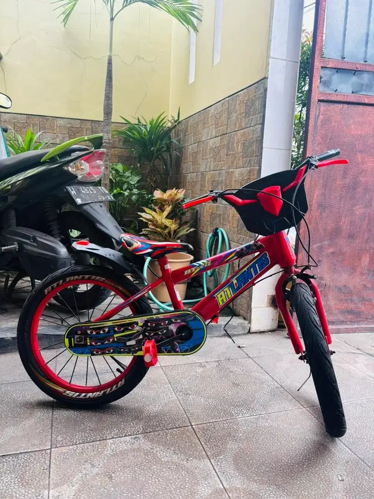 Sepeda Atlantis ukuran 18 inch