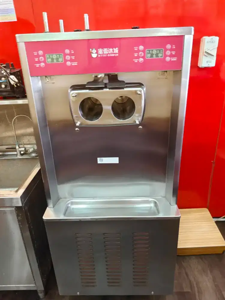 BARANG EX MIXUE MURAH ALL IN  DPT SOFA