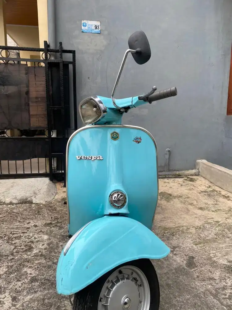 Di jual Vespa Super tahun 1977