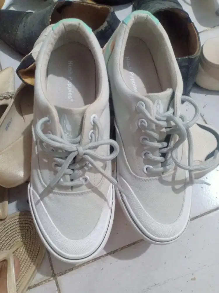 Di Jual sepatu Hush Puppies ,ukuran 37