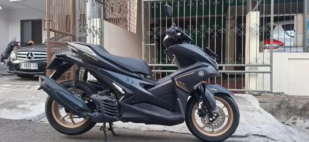 Yamaha aerox tipe termahal keyles abs iss cbs tgn1 100% masih baru gan