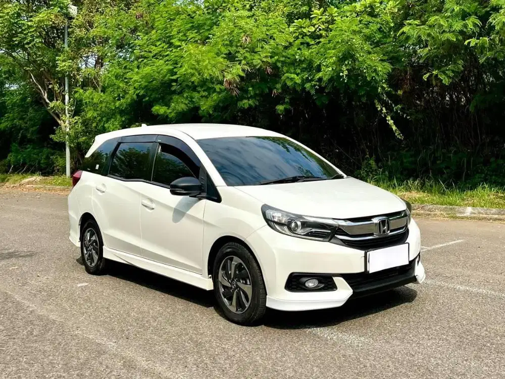 Honda Mobilio E Matic / AT 2019 Putih