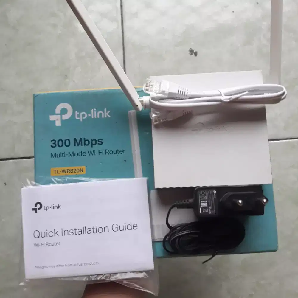 Router Wifi TP Link TL-WR820N 300Mbps Like New Free Kabel LAN