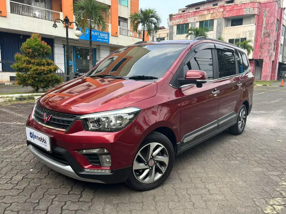Pajak Panjang - Wuling Confero S 1.5 L Lux Plus Bensin-MT 2018