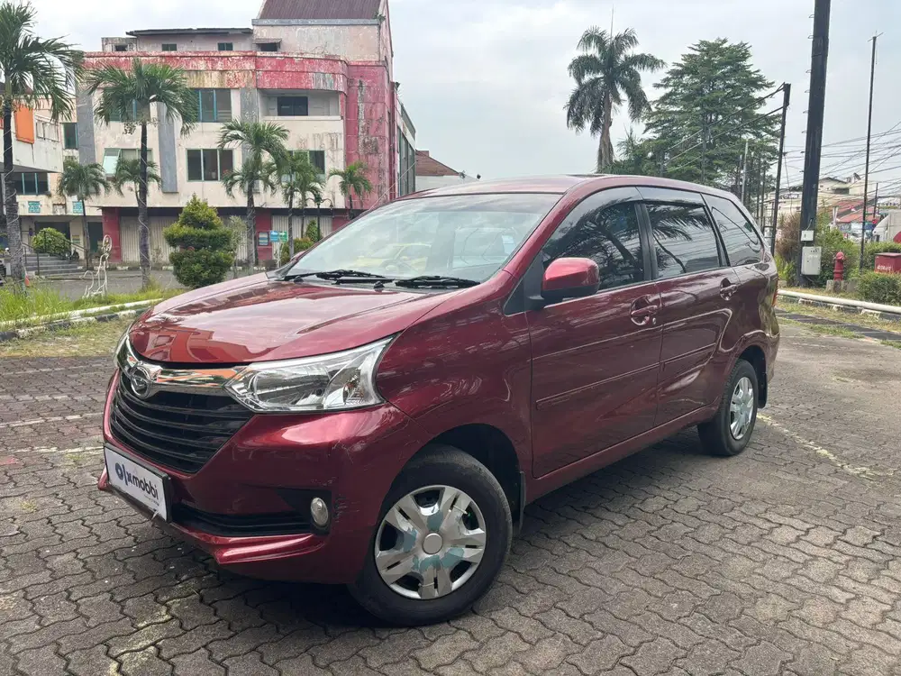 Pajak Panjang - Daihatsu Xenia 1.3 R Bensin-MT 2017
