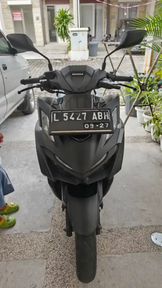 Vario 160 hitam dof cbs