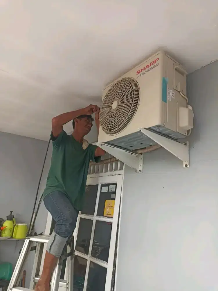 SERVIS AC,MESIN CUCI KULKAS DLL