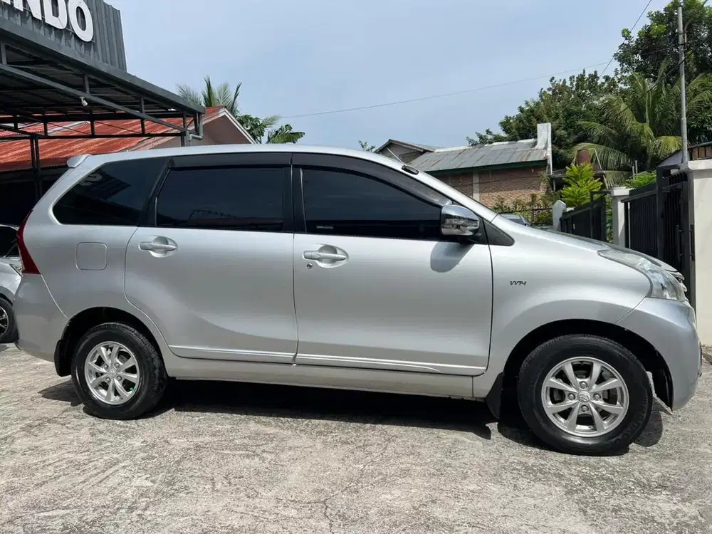 Avanza G Manual 2013 Airbag kondisi Istimewa