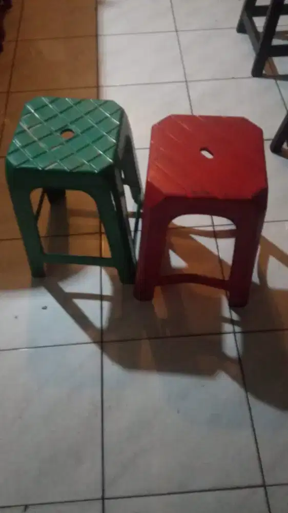 Bangku baso dan meja lesehan