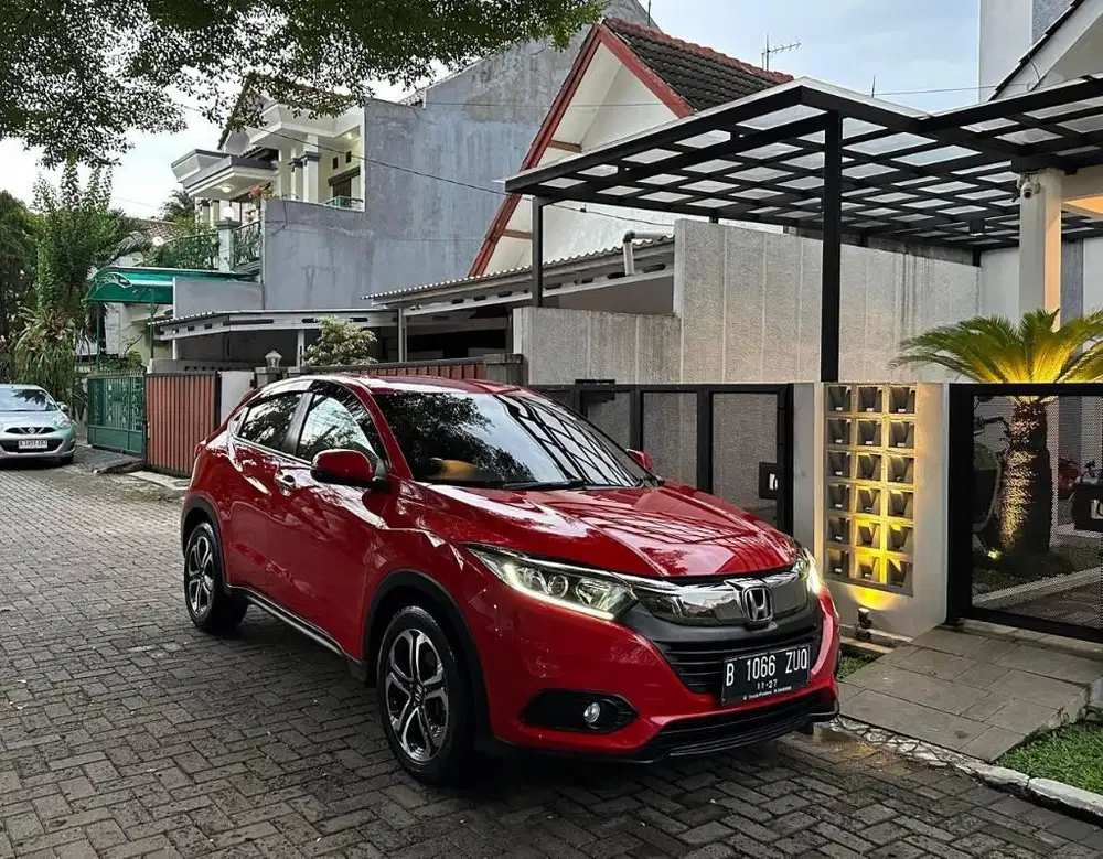 honda HRV 2020 E AT Facelift Matic Model 2021 non SE prestige Antik