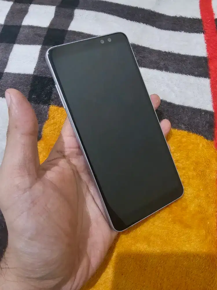 Samsung A8 plus 6/64 sein HP aj LCD jernih normal bs tt