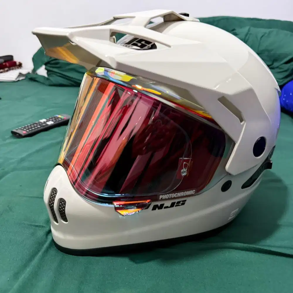 Helm NJS S-Cross Ivory white Size S (like M) + photochromic visor red