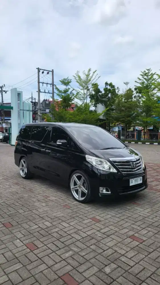 Toyota alphard G matic tahun 2014