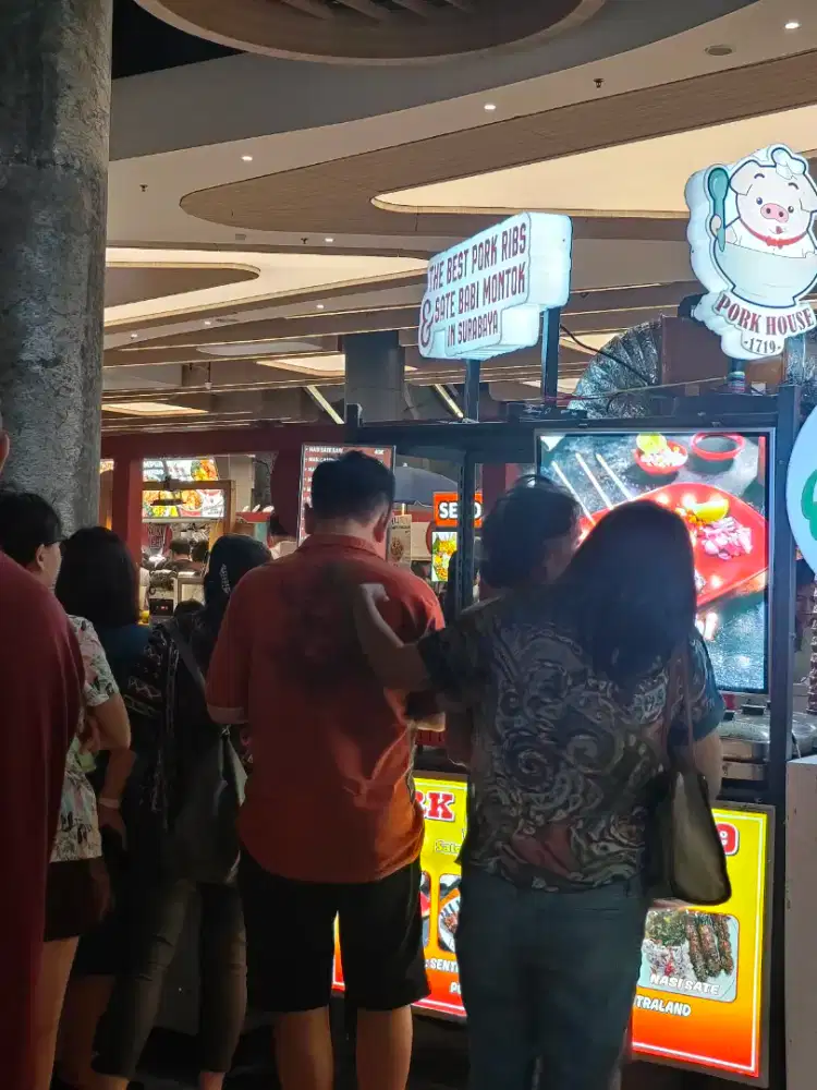 Lowongan resto non halal