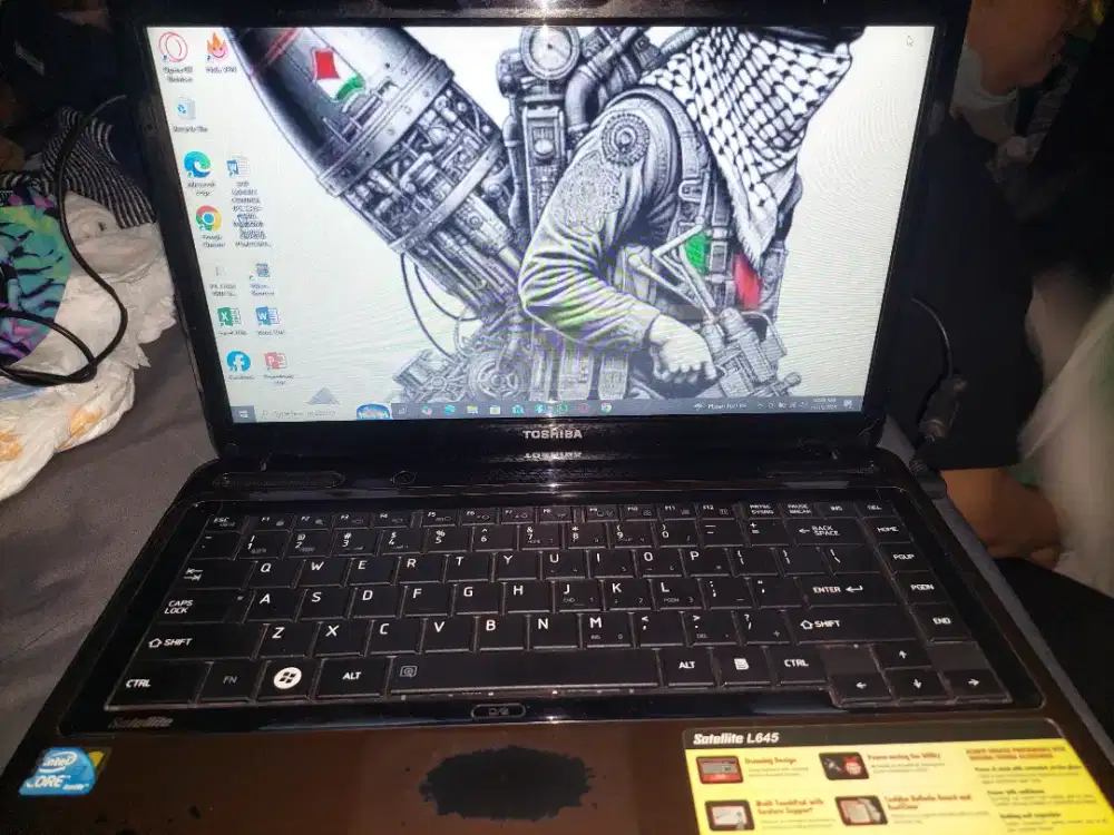 Laptop ToshibaSattelite L645 Ram 6 GB TERMURAH YANG BELI PANJANGREZEKI