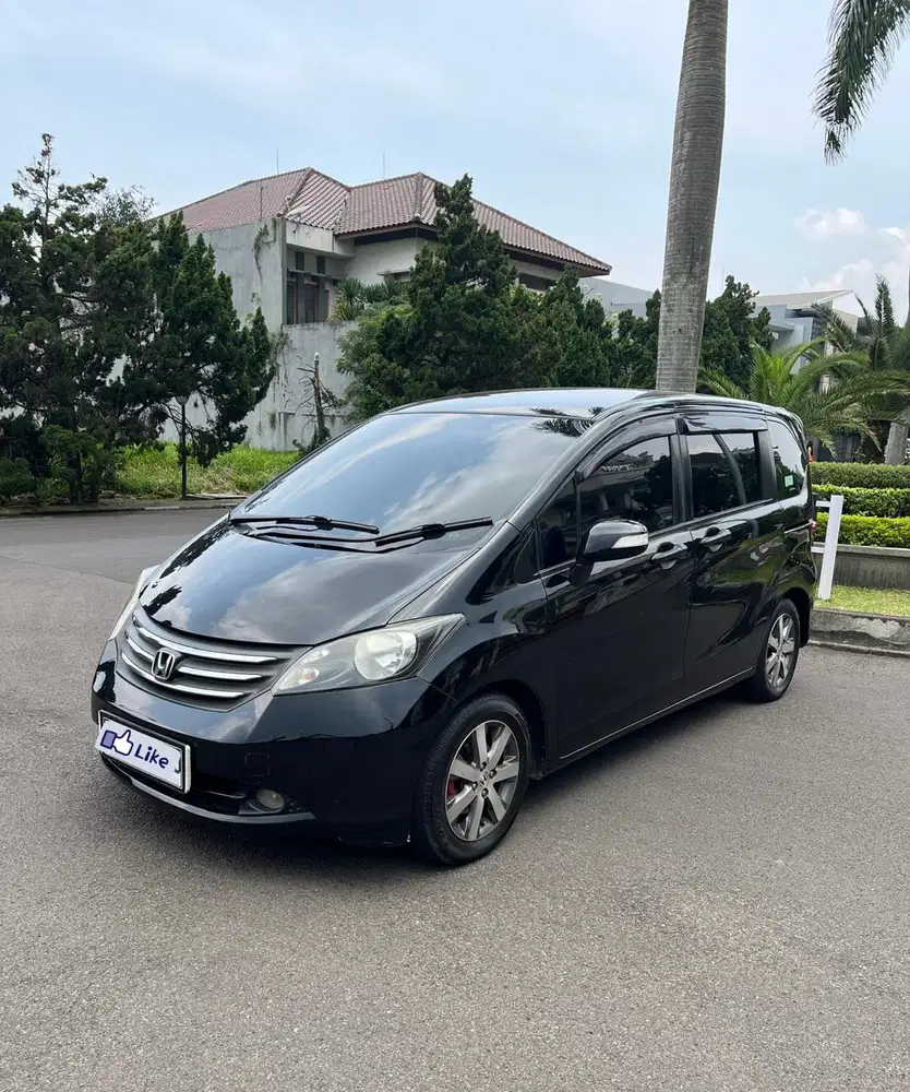 Honda Freed 2012 Bensin