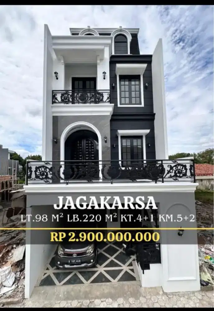 FOR SALE BRAND NEW  AMERICAN CLASIC
JAGAKARSA JAKSEL DALAM TOWN HOUSE