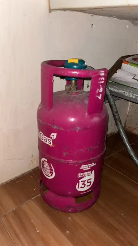 Tabung gas pink 5.5 Kg (kosong)