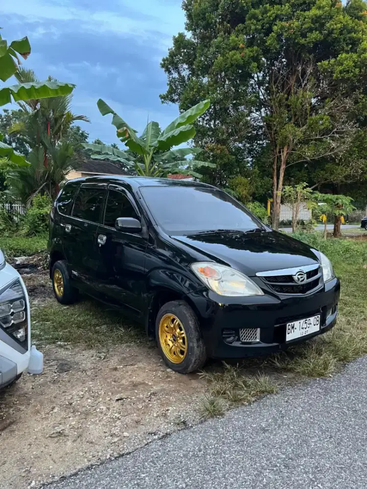 XENIA LI 1.0  M/T 2007