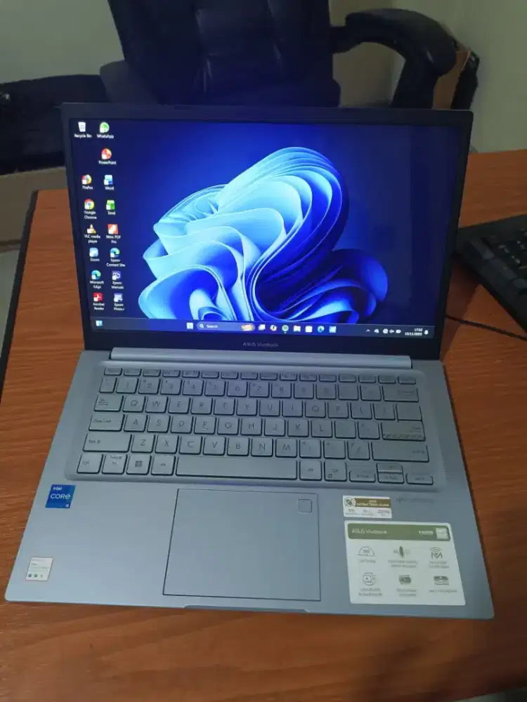 Asus vivobook X402ZA