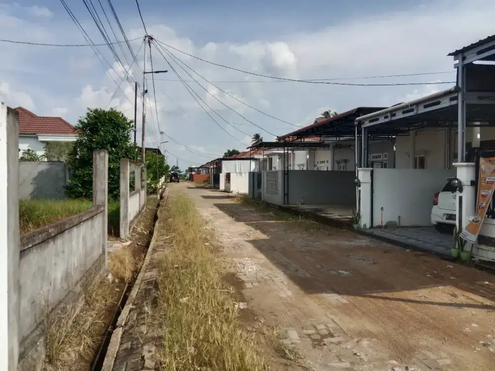 Di jual cepat rumah di kuala dua