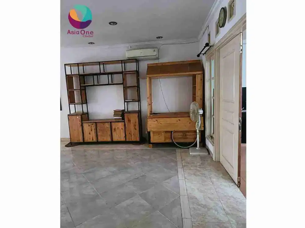 Dijual cepat rumah strategis dekat pintu tol cibubur