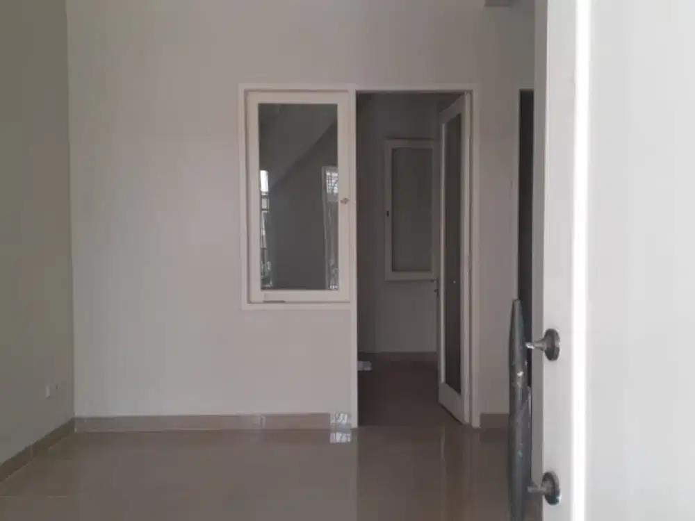 Dijual cepat rumah 1 lantai siap huni di legenda wisata