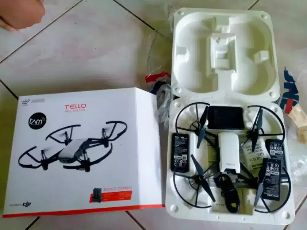 Dji tello combo