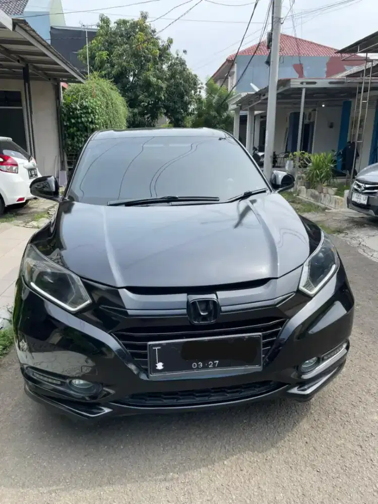 Honda HR-V E CVT 2016 - Hitam Mutiara