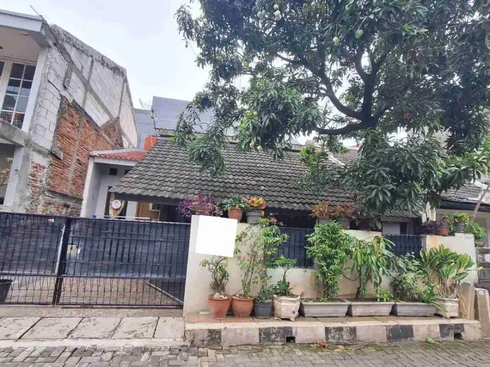 Rumah Asri Dekat Tol Becak kayu Di Bumi Satria Kencana Kalimalang, Bekasi