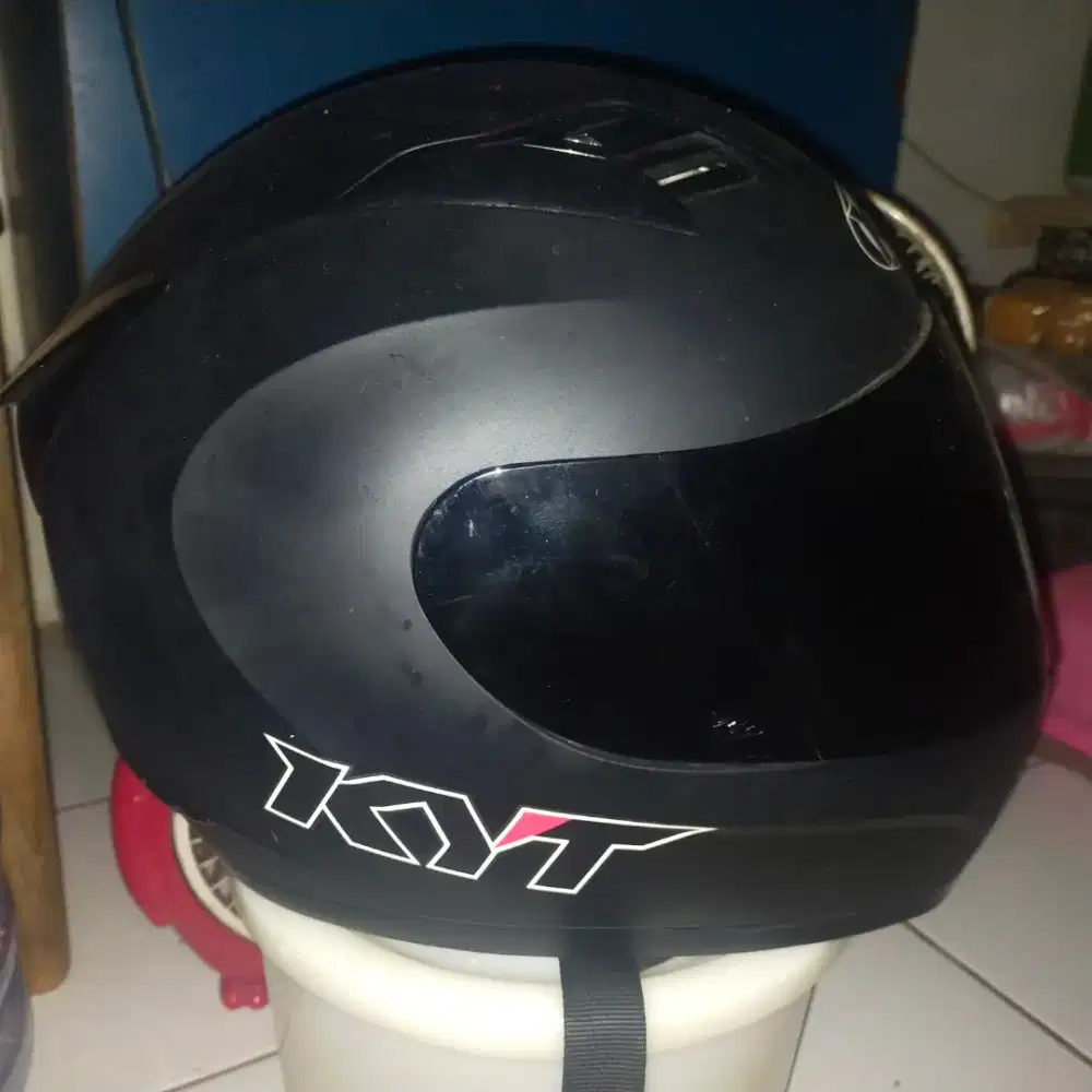 KYT R10 black doff