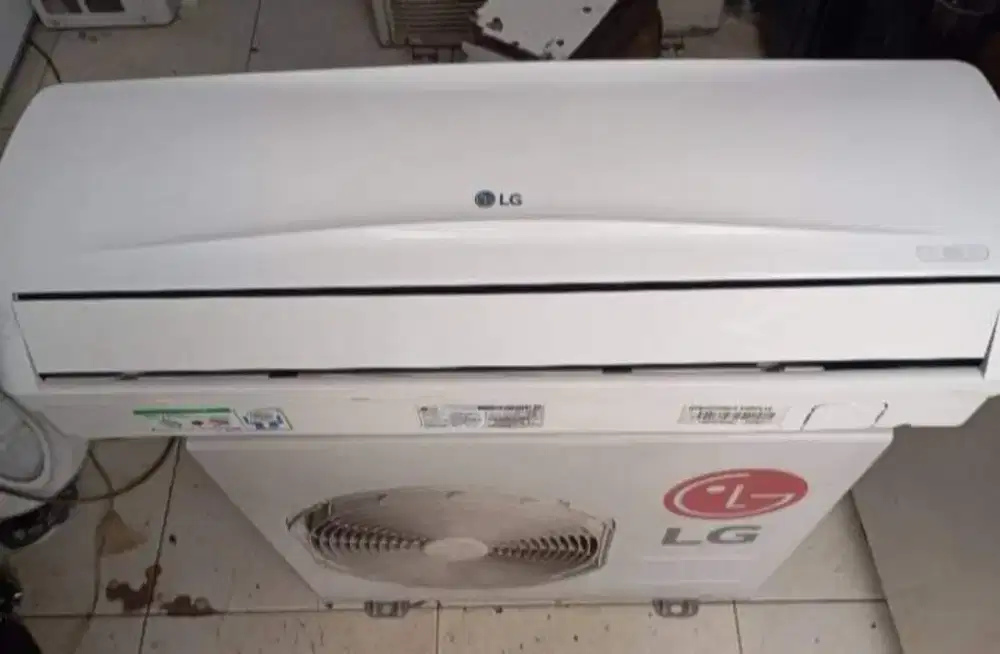 ac Lg 1/2 pk 1 pk ready bergaransi original