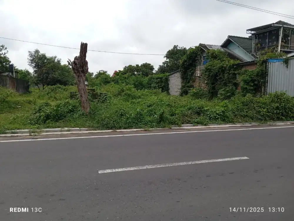 Disewakan tanah akses tronton di jl lpmp Karangnongko Kalasan