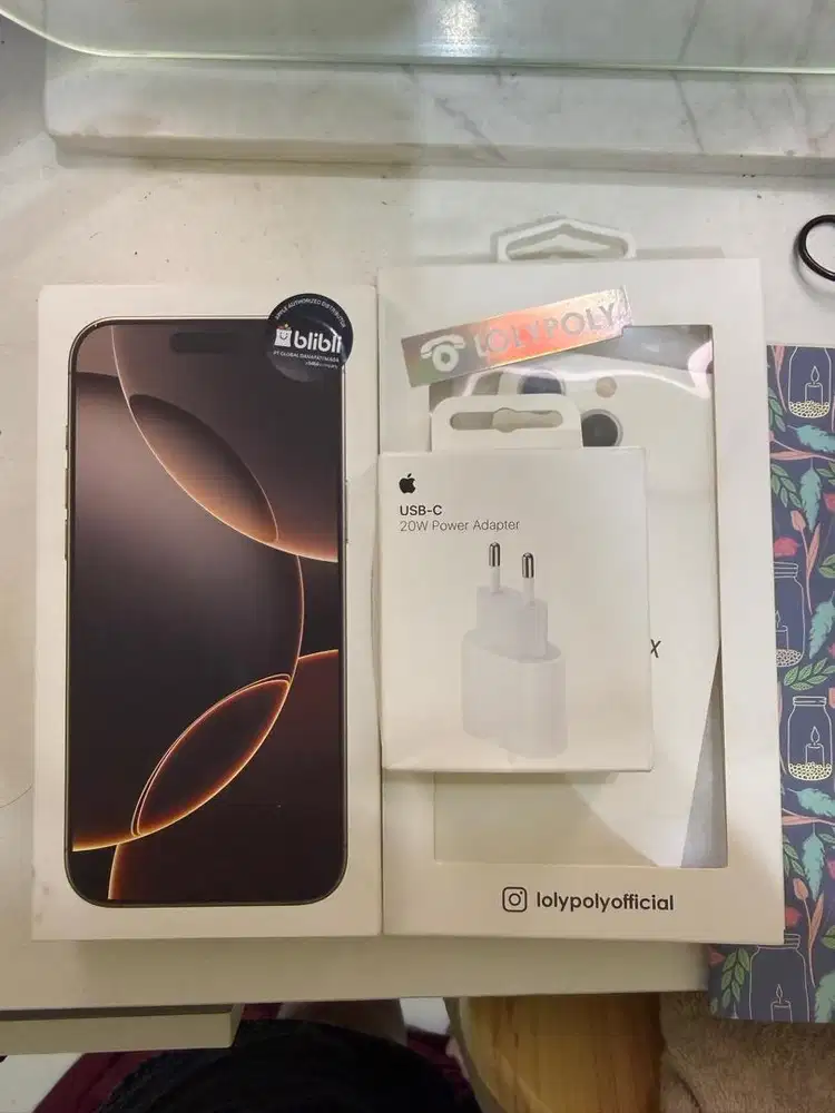 16 Promax Desert 256GB + Ori Adaptor