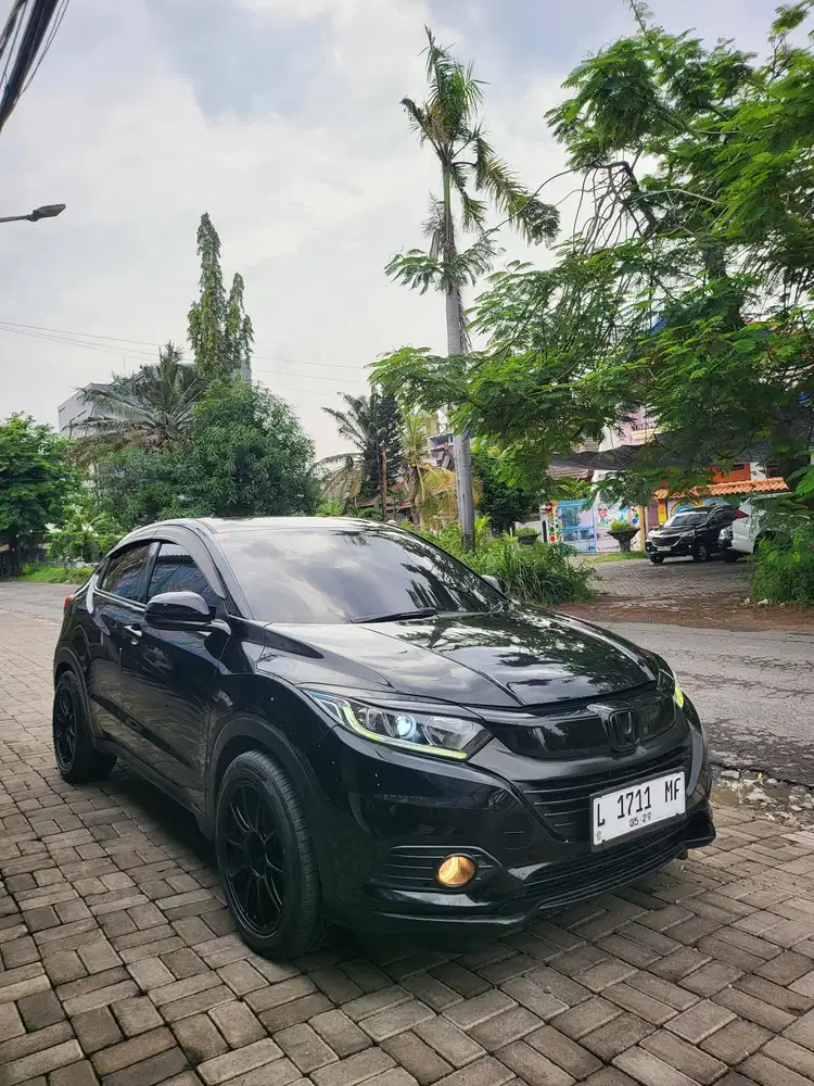 [Gress Mobil Kutisari]HRV S Manual Tahun 2018