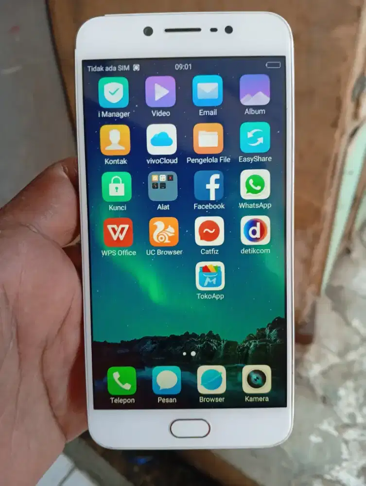 Sale vivov5s ram 4/64 hp,kabel cas normal batre awet kamera bening