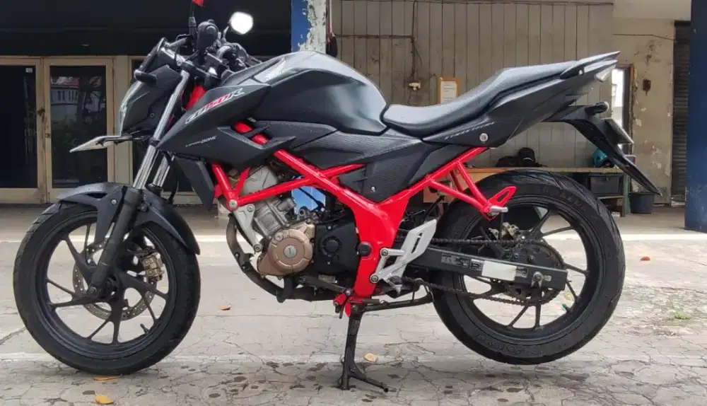 Honda CB 150R th 2018