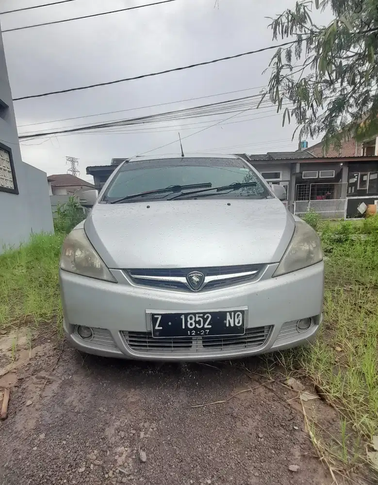 Proton Exora 2010 Bensin