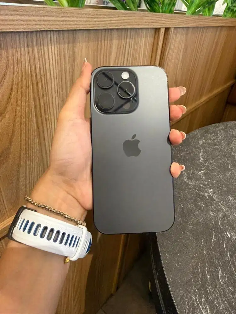 Iphone 16 pro 512 gb black titanium