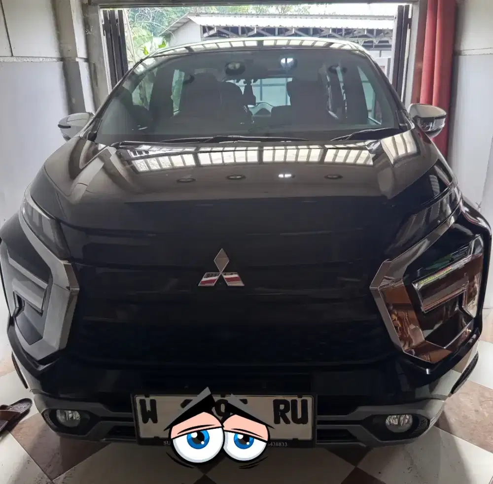 Xpander Ultimate AT Matic 2025 Hitam Metalik