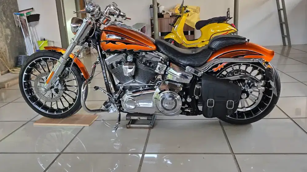 Hd Softail BO CVO 2014