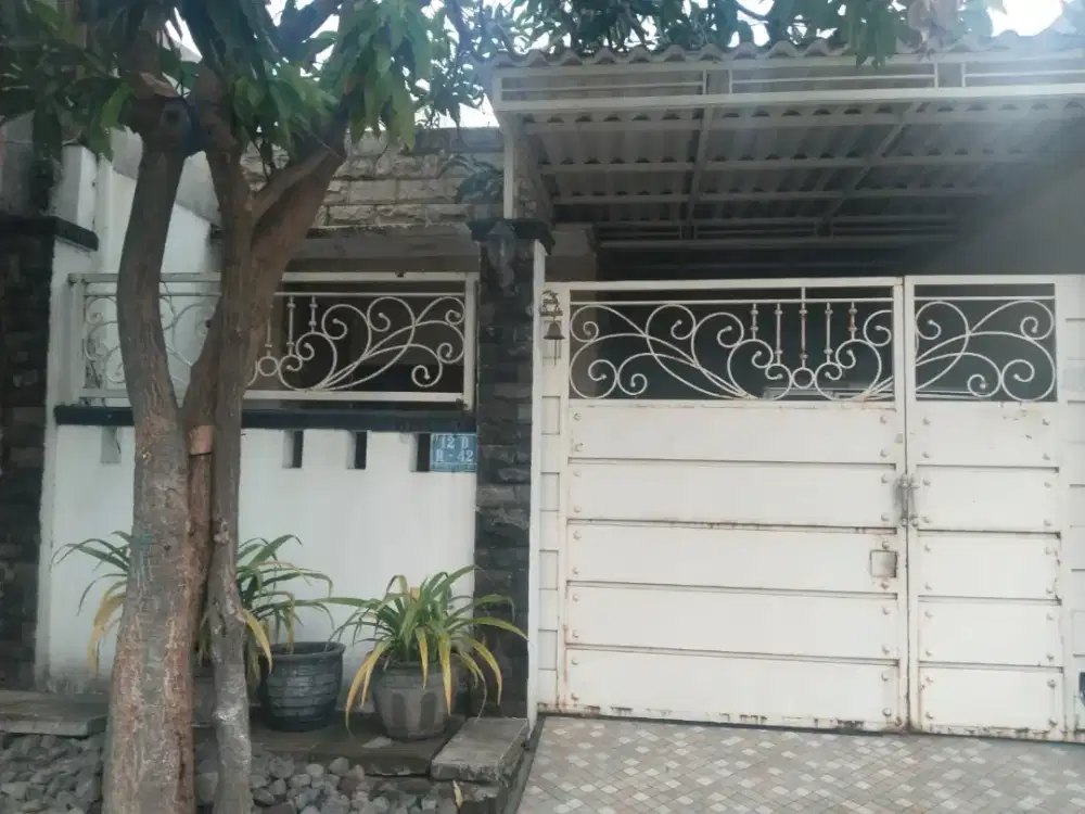 Rumah disewakan di Kota Baru Driyorejo