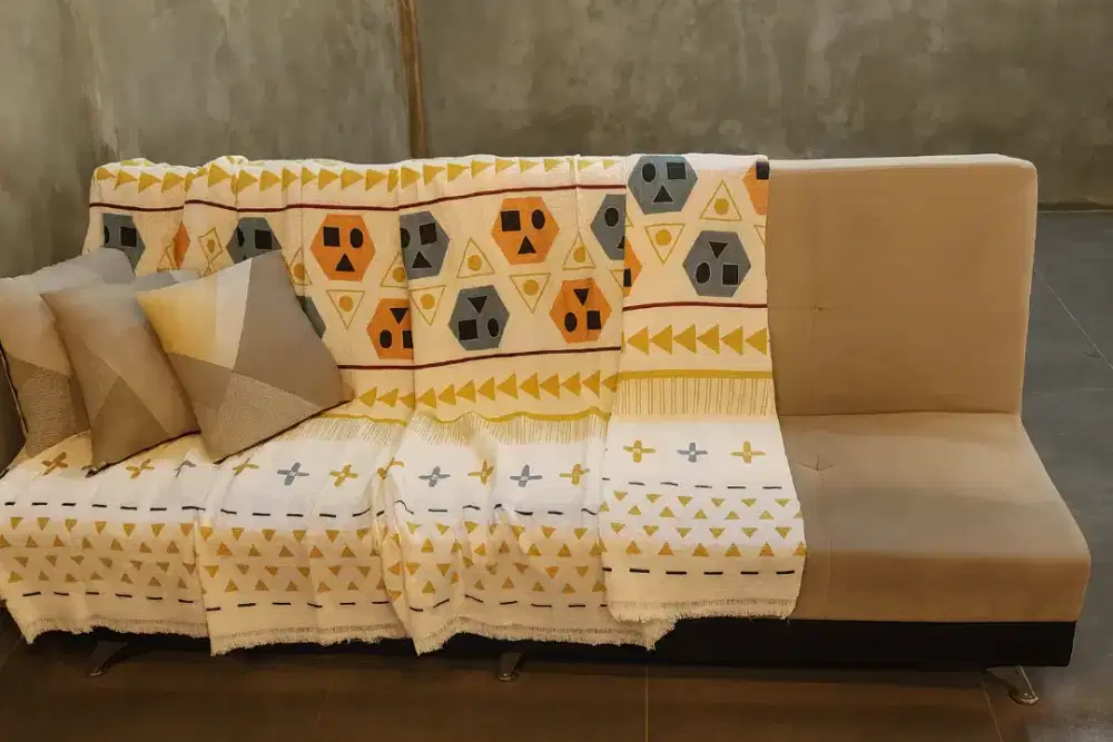 Sofa Bed Bekas 2in1 / Used Sofa Bed! Great Condition & Ready to use!