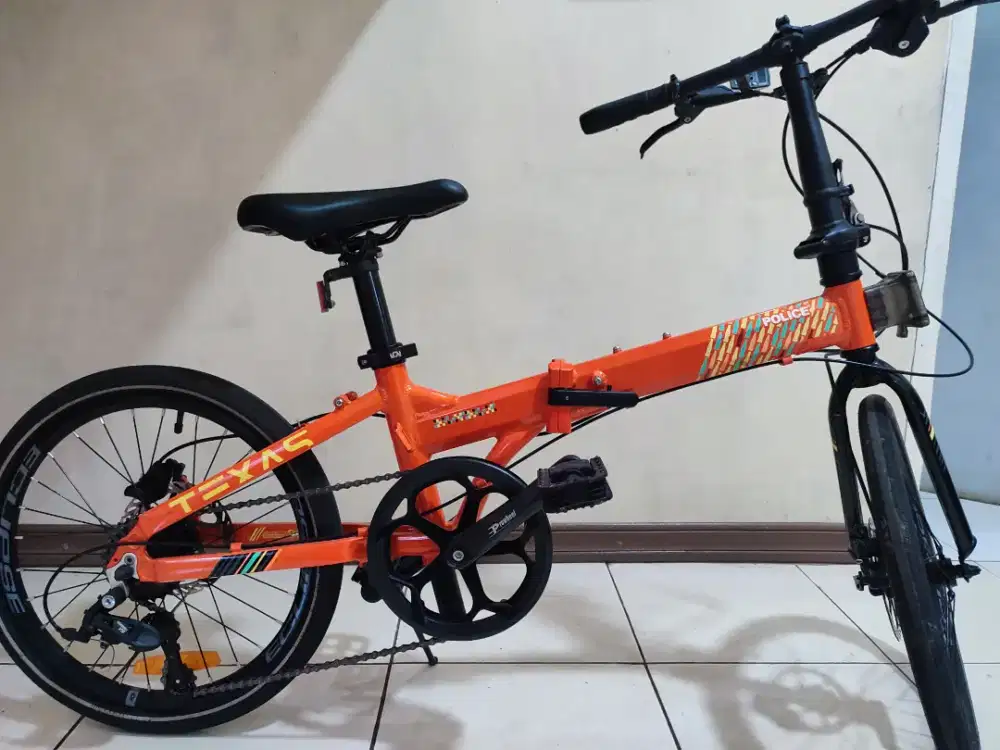 Sepeda Lipat 20 inch Element Police Texas Teh Botol Sosro