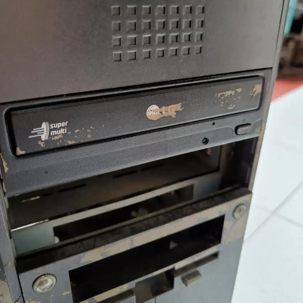 CD Rom bekas, tidak ditest
